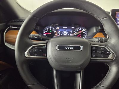2025 Jeep Compass - Photo 18