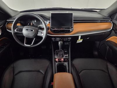 2025 Jeep Compass - Photo 28