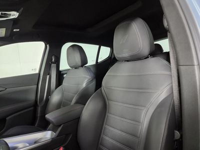2025 Dodge Hornet - Photo 16