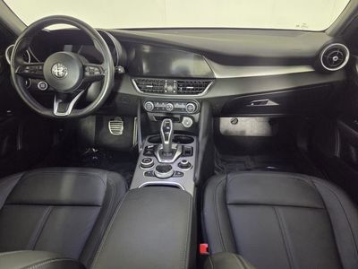 2024 Alfa Romeo Giulia - Photo 28