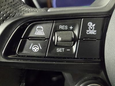 2024 Alfa Romeo Giulia - Photo 19