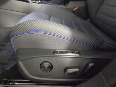 2024 Volkswagen Golf R - Photo 27