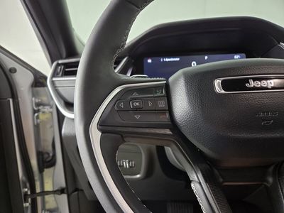 2025 Jeep Grand Cherokee - Photo 16