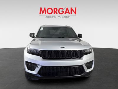 2025 Jeep Grand Cherokee - Photo 3