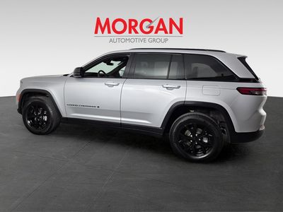 2025 Jeep Grand Cherokee - Photo 8