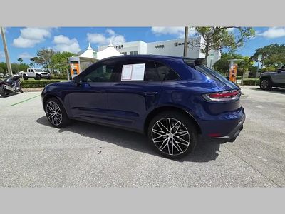 2024 Porsche Macan - Photo 43