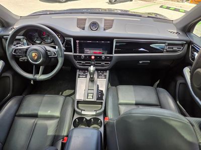 2024 Porsche Macan - Photo 27