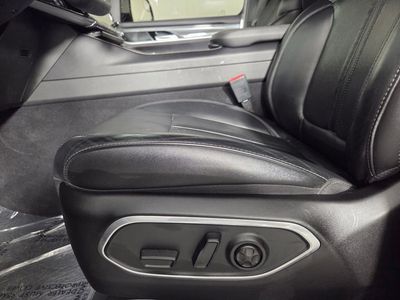2022 Jeep Wagoneer - Photo 13