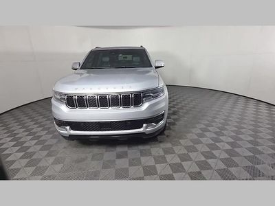 2022 Jeep Wagoneer - Photo 52