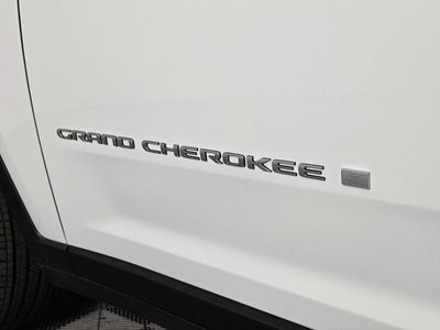 2025 Jeep Grand Cherokee - Photo 12