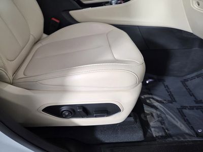 2025 Jeep Grand Cherokee - Photo 38