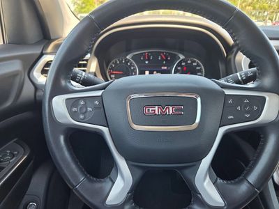 2022 GMC Acadia - Photo 18