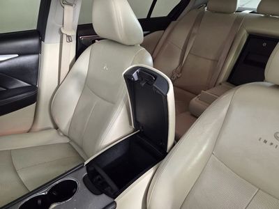 2014 INFINITI Q50 - Photo 22