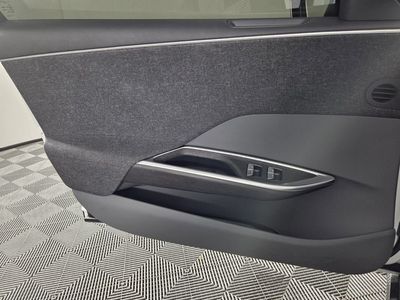 2024 Lucid Air — photo 19 view