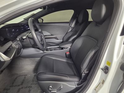 2024 Lucid Air — photo 11 view