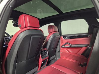 2019 Porsche Cayenne - Photo 28
