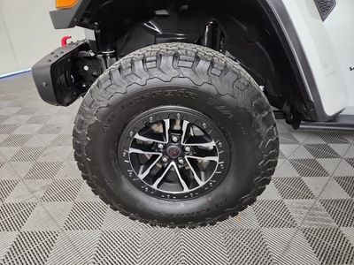 2025 Jeep Wrangler - Photo 10
