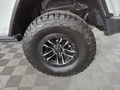 2025 Jeep Wrangler - Photo 28