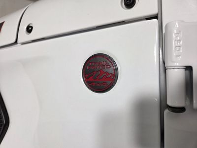 2025 Jeep Wrangler - Photo 13