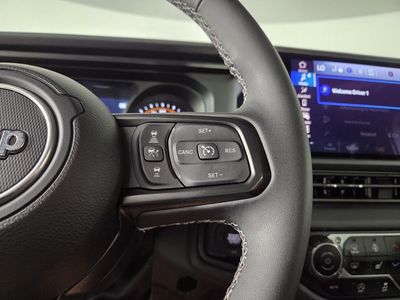 2025 Jeep Wrangler - Photo 19