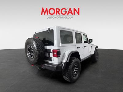 2025 Jeep Wrangler - Photo 5
