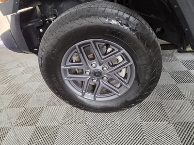 2025 Jeep Wrangler - Photo 10