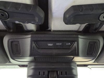 2025 Jeep Wrangler - Photo 22