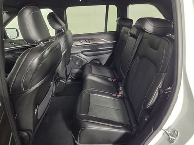 2026 Jeep Grand Cherokee — photo 23 view
