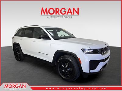 2026 Jeep Grand Cherokee Laredo in White/off-white — front three-quarter view