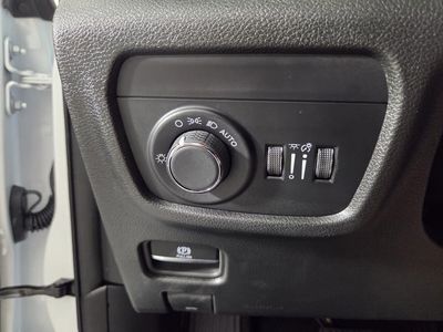 2026 Jeep Grand Cherokee — photo 19 view
