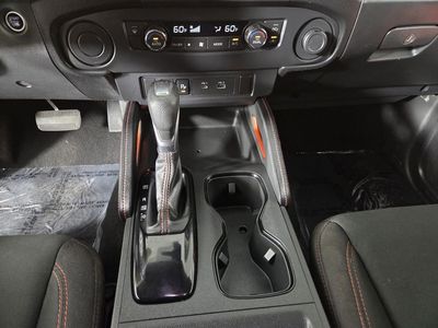 2023 Nissan Frontier - Photo 18
