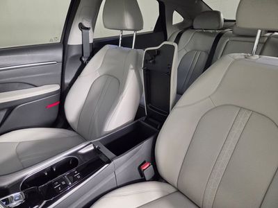 2023 Hyundai Sonata - Photo 23