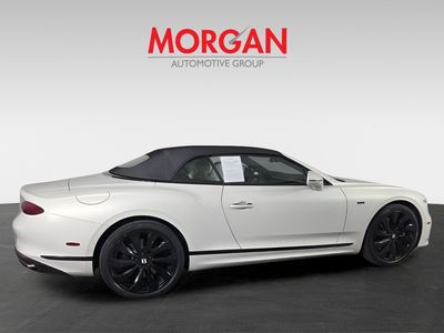 2025 Bentley Continental GT - Photo 6