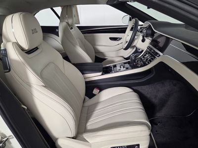 2025 Bentley Continental GT - Photo 27
