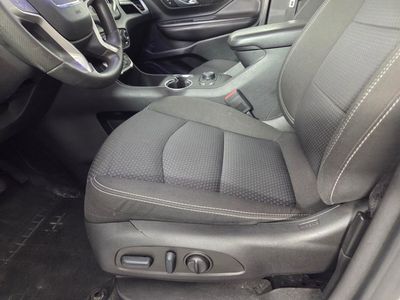 2022 GMC Terrain - Photo 11
