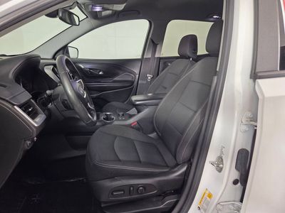 2022 GMC Terrain - Photo 10