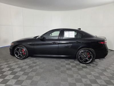 2024 Alfa Romeo Giulia - Photo 11