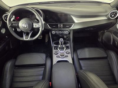 2024 Alfa Romeo Giulia - Photo 29