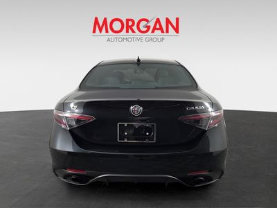 2024 Alfa Romeo Giulia - Photo 9