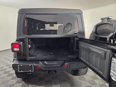 2025 Jeep Wrangler - Photo 28