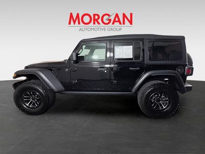2025 Jeep Wrangler - Photo 9