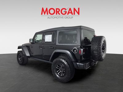 2025 Jeep Wrangler - Photo 8