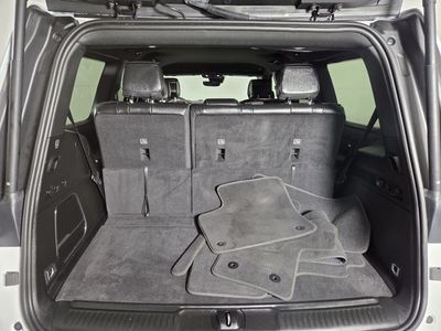 2025 Jeep Wagoneer - Photo 25