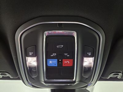 2025 Jeep Wagoneer - Photo 20