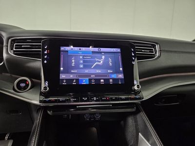2025 Jeep Wagoneer - Photo 18