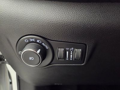 2022 Jeep Compass - Photo 19