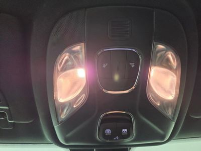 2022 Jeep Compass - Photo 18