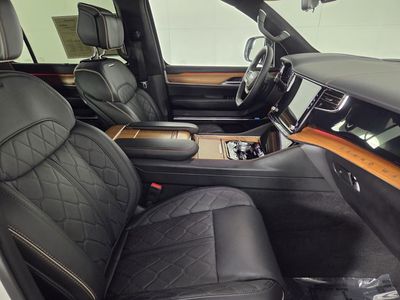 2024 Jeep Grand Wagoneer L - Photo 32