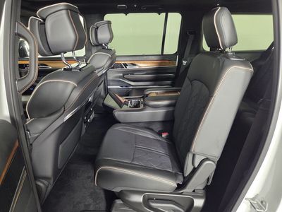 2024 Jeep Grand Wagoneer L - Photo 25