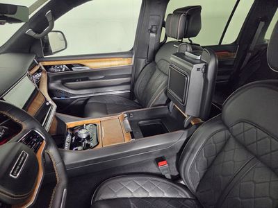 2024 Jeep Grand Wagoneer L - Photo 23